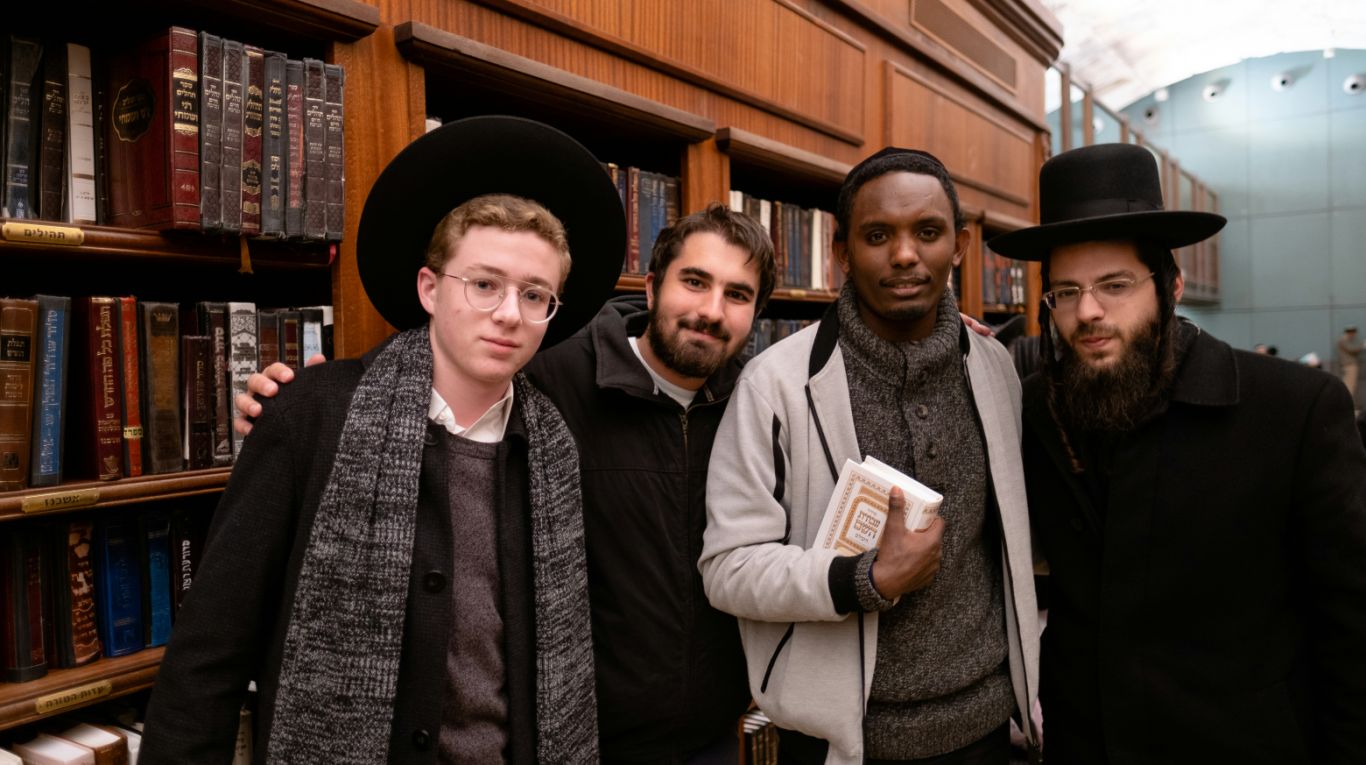 levi-meir-clancy-efSfVjcq0BY-unsplash