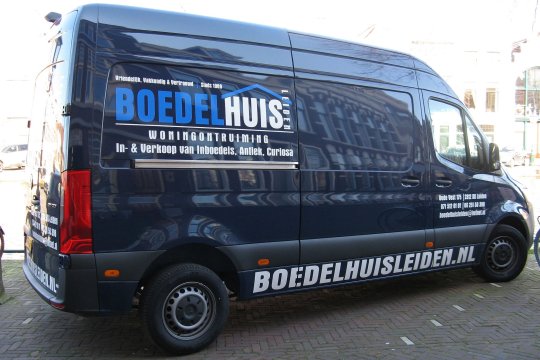 Boedelhuis Leiden auto