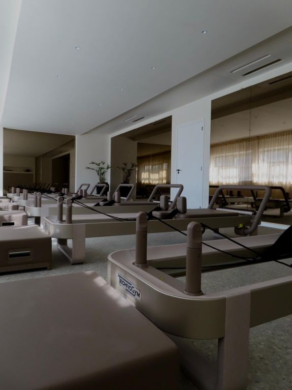 Reformer Pilates bij Movement Club Reformer Pilates (Locatie Movement Club)