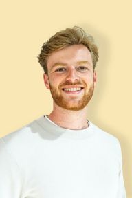 Ivar gele achtergrond.jpg