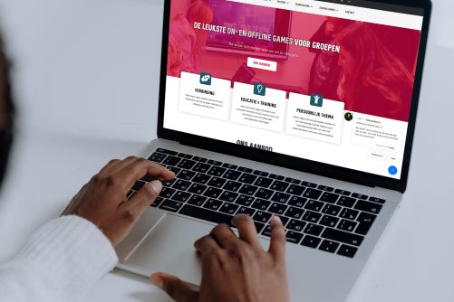 Social Spel & LeadBot