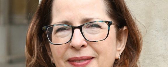 Dr Eowyn Crisfield works with ISU on further developing multilingualism within the school