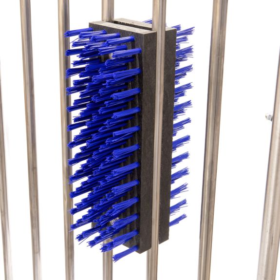 Calf brush for healthy and happy calves!