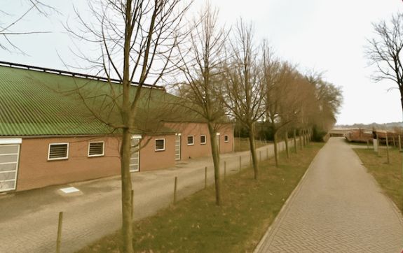 Oprichting van G. van Beek en Zn. aan de Wesselseweg in Kootwijkerbroek, 1977 Oprichting van G. van Beek en Zn. aan de Wesselseweg in Kootwijkerbroek, 1977