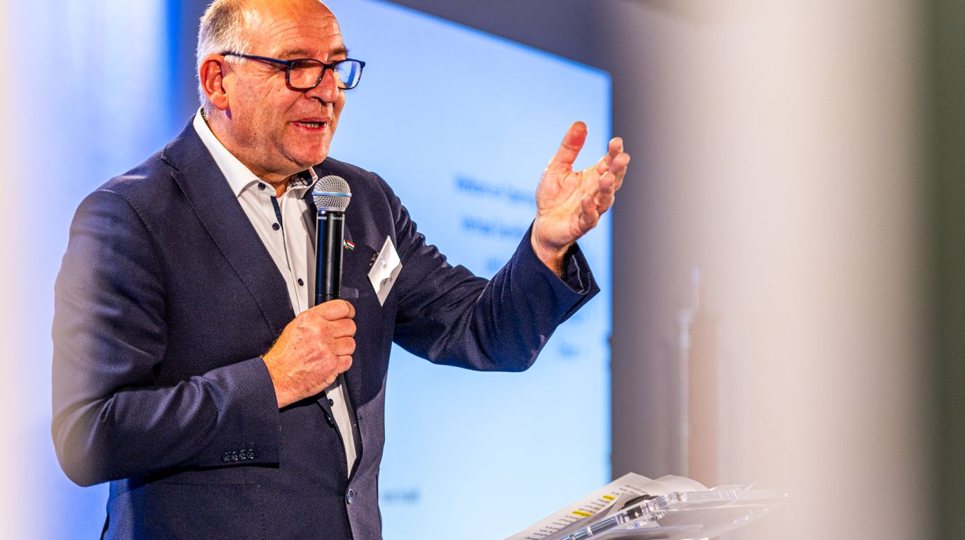 439907755_825759652928887_4679508997135451898_n