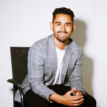 Untitled Session4847 Persoon uitdienst part 9