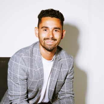 Untitled Session4847 Persoon uitdienst part 9