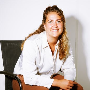 Tess Stevens account manager Finance part 2 Tess Stevens account manager Finance part 2