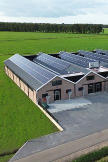 Kompletter Bau Ihres Stalls