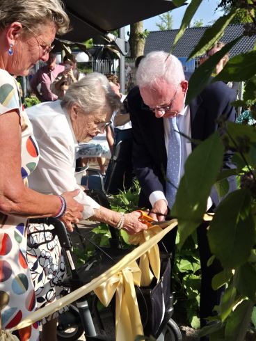 lintje knippen beleeftuin opening beleeftuin