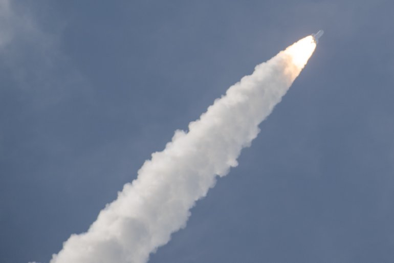Ariane_6_first_liftoff